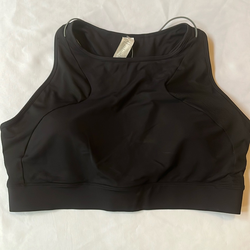 NWT Fabletics Sports Bra size XXL (2X)